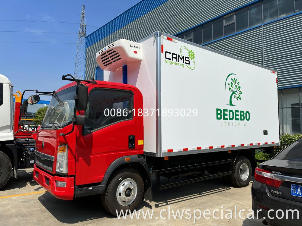 Howo 10 Tons Refrigerator Truck 3 Jpg